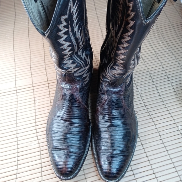 Cowtown Boots Chocolate Brown Iguana Teju Lizard Exotic leather Cowboy Boots. Me main image 12